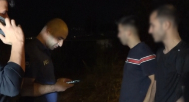 Balık tutmak için indiler, falezlerde mahsur kaldılar