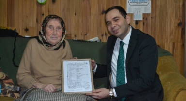 Çanakçı Kaymakamı Sıddık Çıvracı’dan Yaşlılara Vefa Dolu Ziyaret