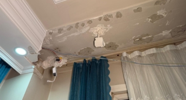 Depremin Ardından Kâbus Gibi Anlar: Çocukların Kaldığı Evin Tavanı Çöktü!