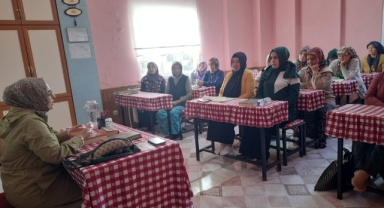 Espiye’de Manevi Buluşma: “Hanım Sahabeler” Konulu Sohbet İlgi Gördü