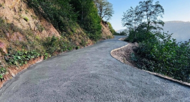 Espiye'de O Köyün Beton Yolu Tamamlandı