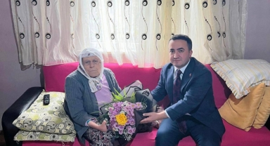 Espiye Kaymakamı Kavanoz'dan Dünya Yaşlılar Günü Ziyareti