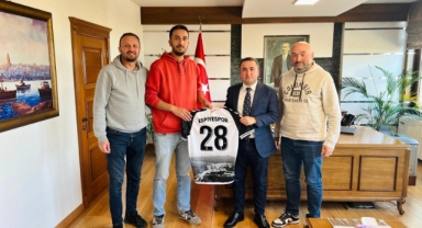 Espiyespor Yöneticileri Kaymakam Kavanoz ile Bir Araya Geldi
