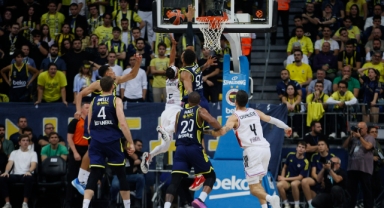 Fenerbahçe Beko EuroLeague'e Farklı Başladı