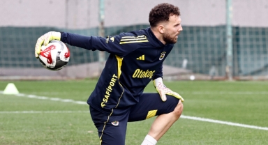 Fenerbahçe, günü iki antrenmanla tamamladı