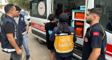 Genç kız sokak ortasında yumruklu ve tekmeli saldırıya uğradı