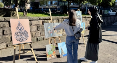 Giresun'da üniversite öğrencileri resim sergisi açtı