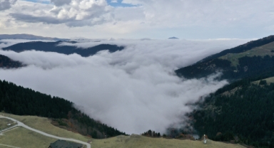 Giresun'un O Yaylasında Sis Havadan Görüntülendi