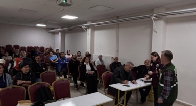 Giresun Yeşilay’dan Velilere Bağımlılıkla Mücadele Eğitimi