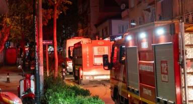 Kendisinden şikayetçi olan eşine kızıp evi ateşe verdi