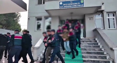 Komşu ilde dolandırıcılık operasyonu! 4 tutuklama, 1 ev hapsi