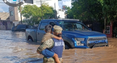 Meksika'da sel felaketi: 27 ölü