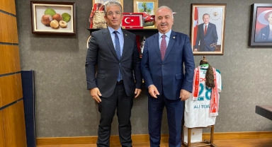 Milletvekili Ali Temür, TBMM'de Giresun Heyetini Ağırladı