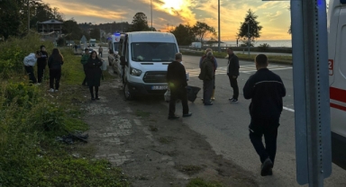 Okul servisi ile kamyonet çarpıştı, öğrenciler panik yaşadı