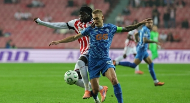 Samsunspor 3 - 0 Dinamo Kiev