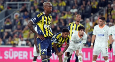 Süper Lig'in ilk 8 haftasında en çok penaltı kazanan Fenerbahçe oldu