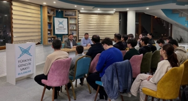 TÜGVA Bulancak'ta Gençlerle Samimi Buluşma