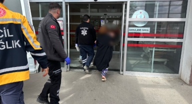 Üzerine sıcak su dökülen bebek yaralandı