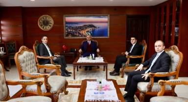 Vali Serdengeçti’den Sayıştay Denetçilerine Teşekkür