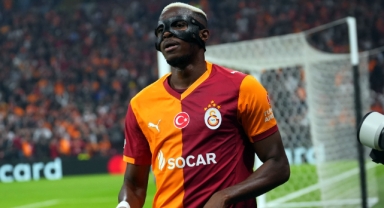 Victor Osimhen, UEFA Şampiyonlar Ligi'ndeki gol sayısını 3'e yükseltti