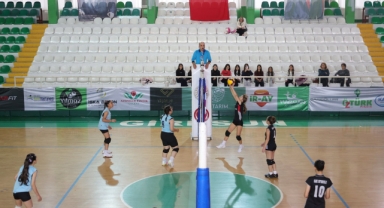 Voleybol Heyecanı Giresun’da Başladı