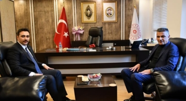 Yağlıdere’de Görevine Başlayan Kaymakam Büyükserin’e Ziyaret