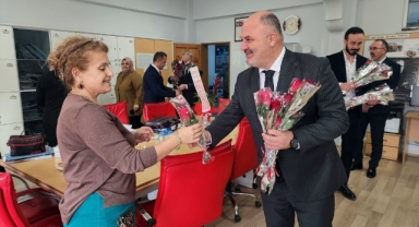 AK Parti Giresun İl Başkanı Yılmaz’dan Okullara 24 Kasım Ziyareti