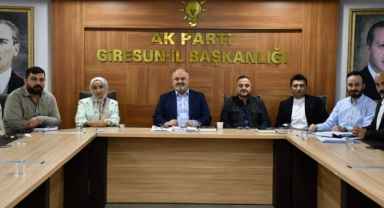 AK Parti Giresun İl Teşkilatı Haftalık Yönetim Kurulu Toplantısını Gerçekleştirdi