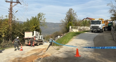 Asfaltlama çalışmasında elektrik akımına kapılan işçi hayatını kaybetti