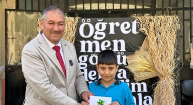 Aydındere Belediye Başkanı Demir, Öğretmenler Günü’nde Eğitimcilerle Bir Araya Geldi