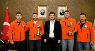 Bulancak Piraziz Serbest Off-Road Ekibinden Belediye Başkanı Ayyıldız’a Ziyaret