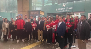 Dünya şampiyonu Taekwondo Milli Takımı Ankara'da