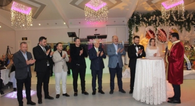 Espiye Müftüsü Haki Özgül, Genç Çiftin Nikâhını Kıydı