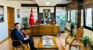 Espiye’nin Yeni Müftüsünden Kaymakam Kavanoz’a Ziyaret