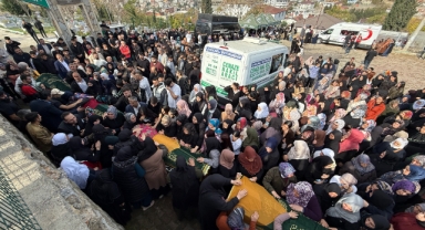 Fabrika Yangınında Hayatını Kaybeden 6 Kişi Son Yolculuğuna Uğurlandı