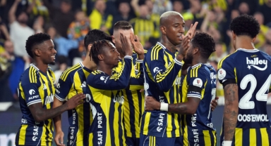 Fenerbahçe, liderle arasında puan farkını 1'e indirdi