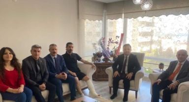 Giresun'da Öğretmenler Günü Kapsamında Yürek Isıtan Ziyaret