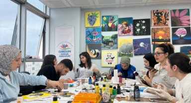 Giresun’da Sanat Dolu Gün: Tuval Boyama Etkinliği Büyük İlgi Gördü