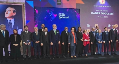Giresun Milletvekili Elmas, Anadolu Ajansı Haber Ödülleri Töreninde Basın Emekçilerini Kutladı