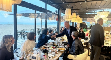 Giresun Milletvekili Temür, Ağız ve Diş Sağlığı Haftası Etkinliğinde Sağlık Çalışanlarıyla Buluştu