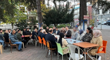 Görele’de Gönül Bağı Güçlendi: AK Parti Heyeti Esnaf ve Vatandaşla Buluştu