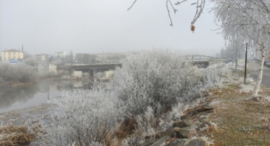Hava sıcaklığının eksi 14,6 dereceye düştüğü o göl buz tuttu