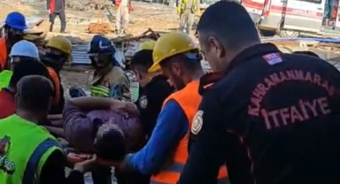 İnşaatta iskele çöktü: 1 yaralı