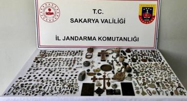 Jandarmadan ‘Anadolu Mirası’ operasyonu: 589 tarihi eser ele geçirildi