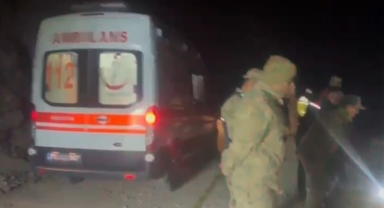 Kamyon Devrildi, Sürücü Olay Yerinde Hayatını Kaybetti