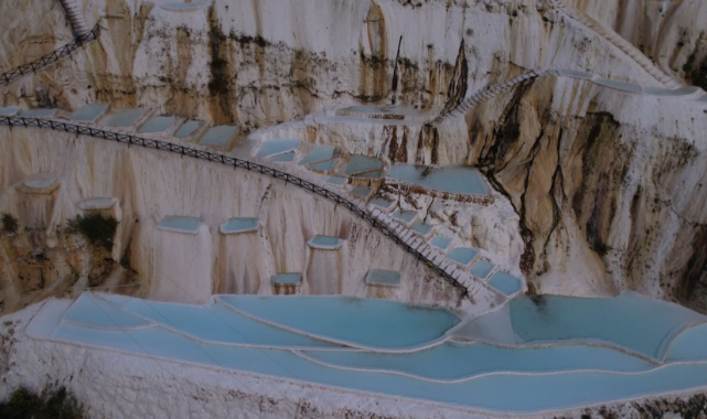 Karadeniz’in Pamukkalesi Göksu Travertenleri Yeni Yatırımlarla Turizme Güç Katıyor