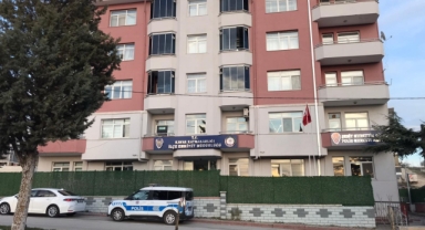 Kendini vuran polis memuru hayatını kaybetti
