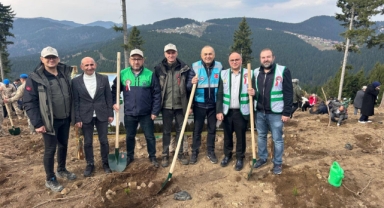 Memur-Sen Giresun’dan Yeşil Seferberlik: 'Geleceğe Nefes Oluyoruz!'