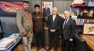 Milletvekili Elmas, Ispartalı konuklarını ağırladı