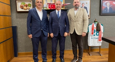 Milletvekili Temür, Giresunlu Eğitimcileri TBMM’de Ağırladı